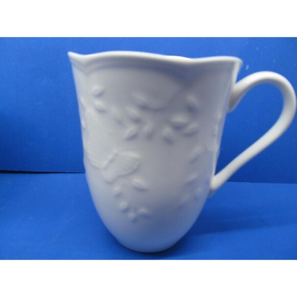Lenox Butterfly Meadow Cloud White Embossed Butterflies And Leaves Mugs Set of 3 - Picture 4 of 16
